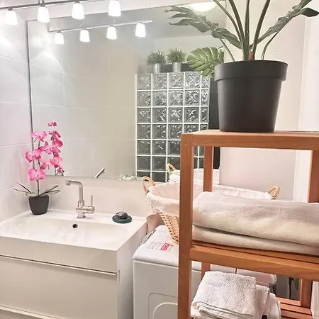 Mirador Paraiso: Superb Sea View Apartment *