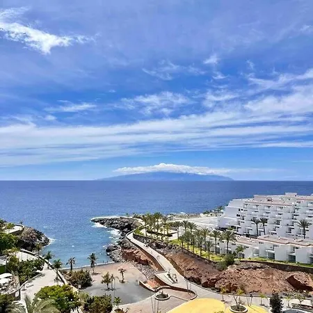 Mirador Paraiso: Superb Sea View