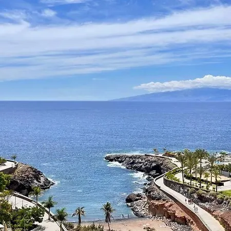 Mirador Paraiso: Superb Sea View *