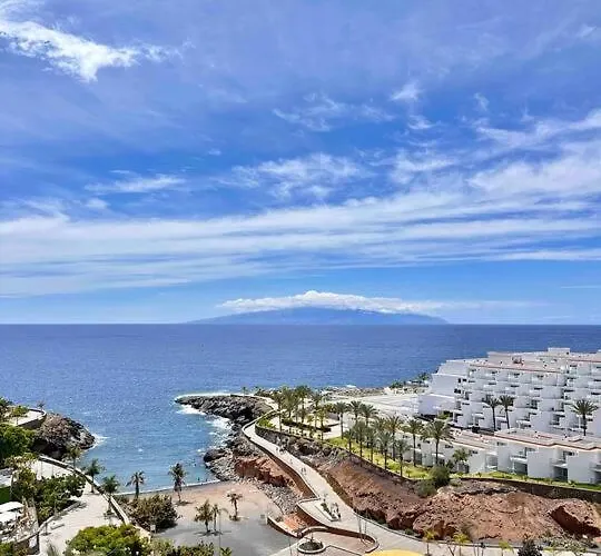 Mirador Paraiso: Superb Sea View