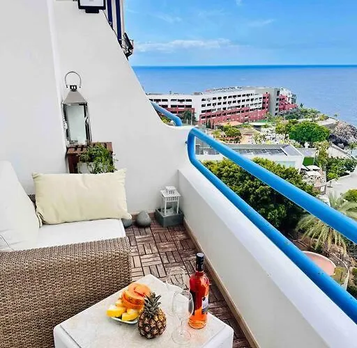 Апартаменты Mirador Paraiso: Superb Sea View *