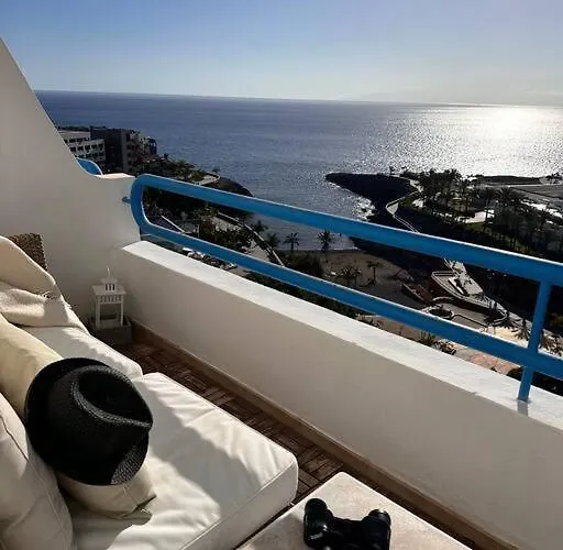 Апартаменты Mirador Paraiso: Superb Sea View *